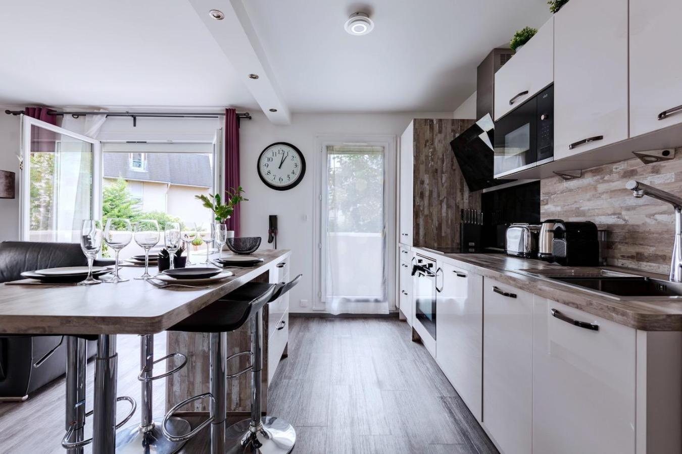 Charmant Refuge Avec Jardin, A 6 Minutes A Pied Du Metro Creteil L Echat-Lovely Retreat With Garden, Located A 6-Minute Walk From Creteil L Echat Metro Station Zewnętrze zdjęcie