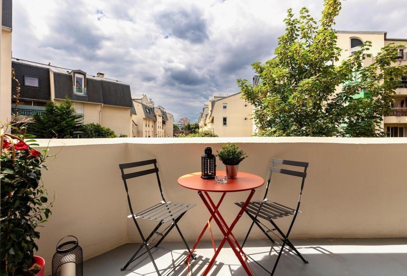 Charmant Refuge Avec Jardin, A 6 Minutes A Pied Du Metro Creteil L Echat-Lovely Retreat With Garden, Located A 6-Minute Walk From Creteil L Echat Metro Station Zewnętrze zdjęcie